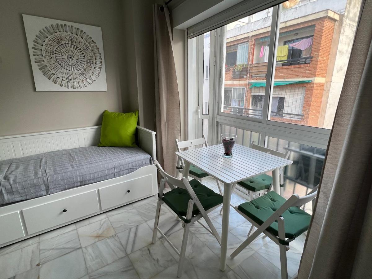 Genuar Apartments Malaga Center 2 Екстер'єр фото